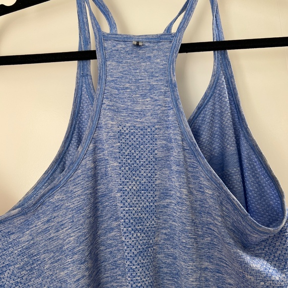 Nike Dri-Fit tank - Picture 2 of 2